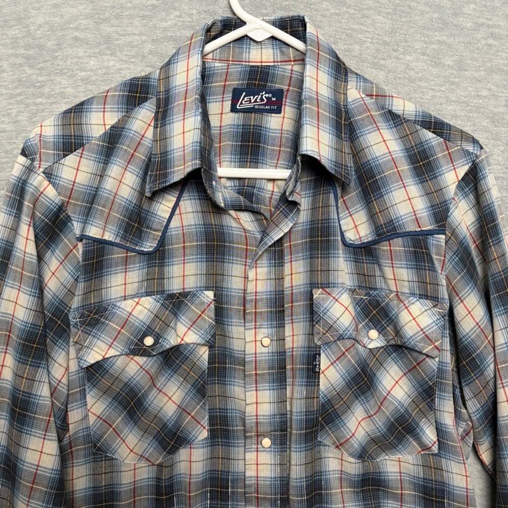Levi's Blue Plaid Western Button-Up Shirt